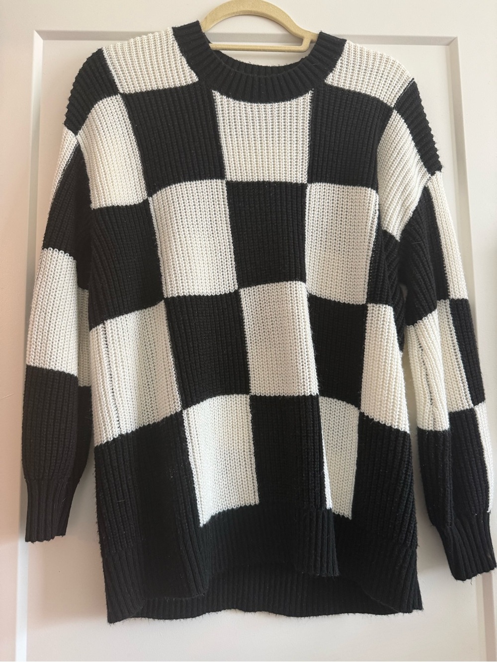 torrid 00 Black & White Checkerboard Crew Sweater